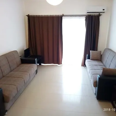 Studio In Caesar *